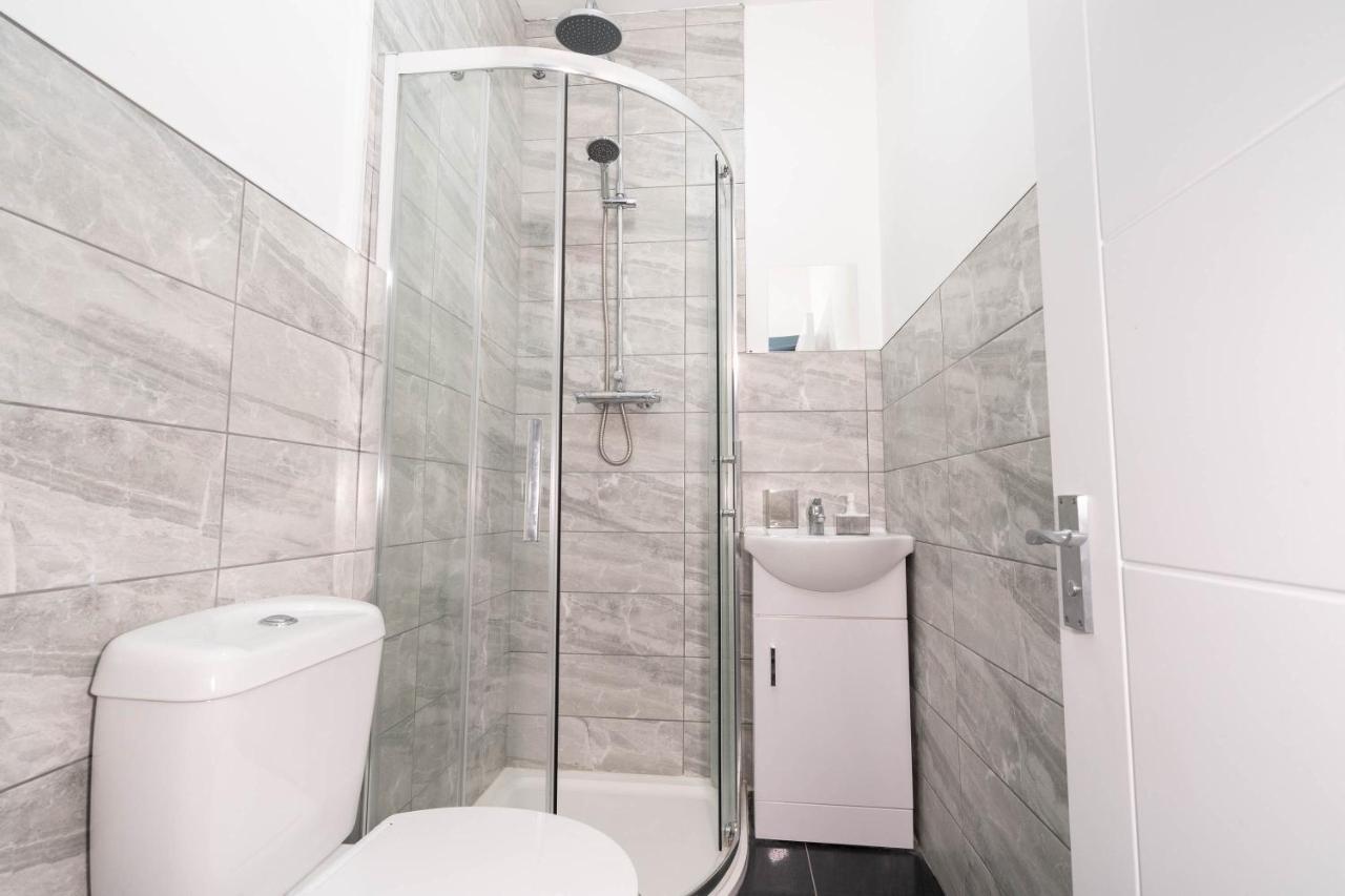 شقة برمنغهام  في Chic Studio Oasis, West Midlands! المظهر الخارجي الصورة